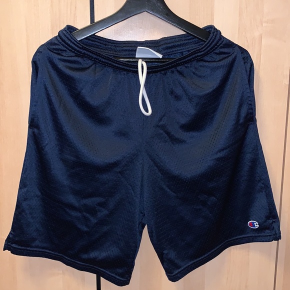 Champion Mesh Shorts - Picture 2 of 4